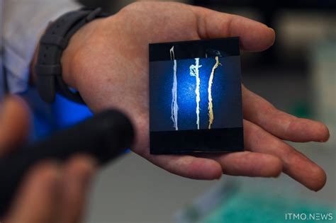 Исследователи разработали гибридный материал на основе пены для экстремальной защиты при падениях